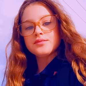 Meet your Posher, Violet